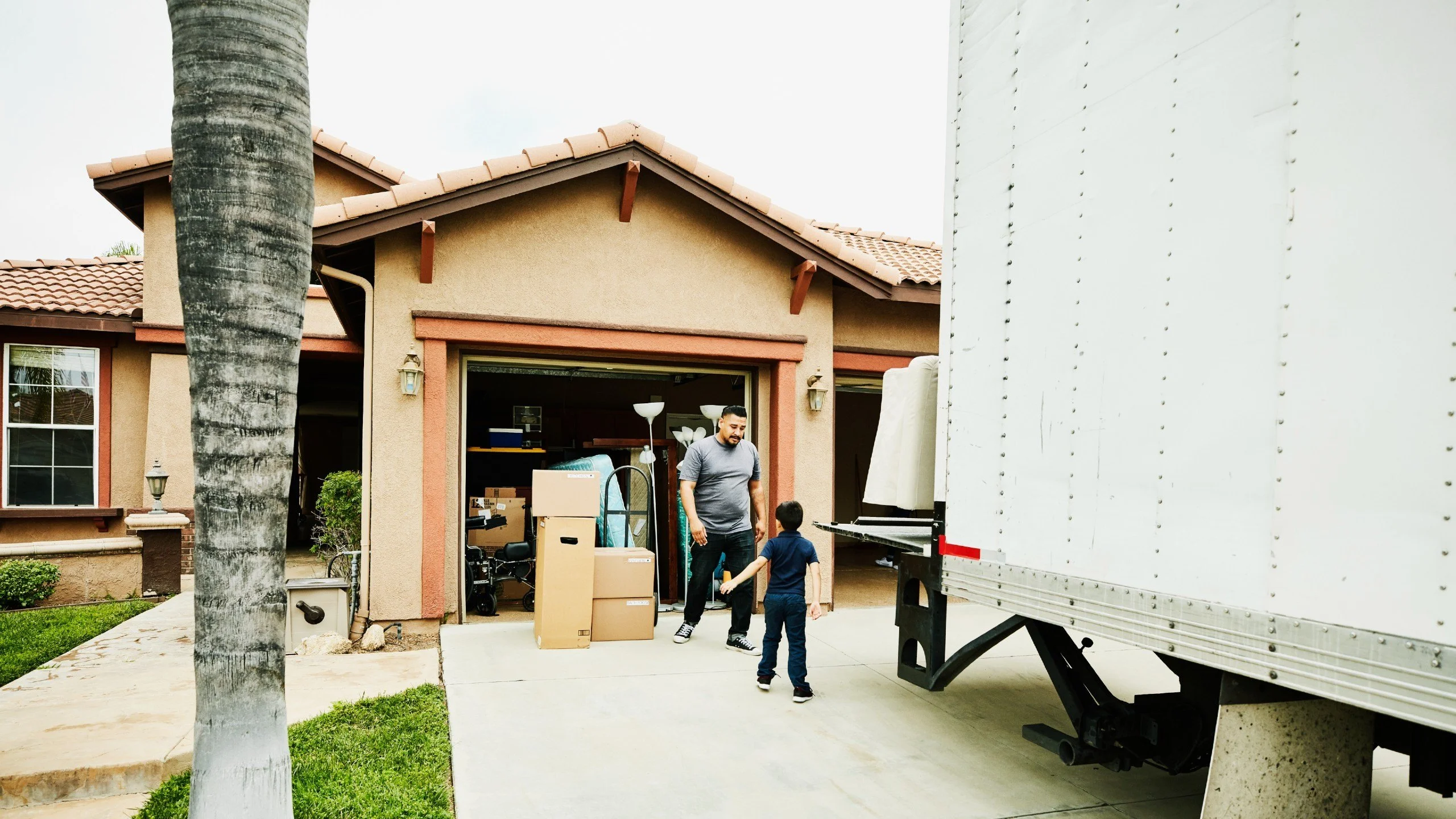 Californians Seek Affordable Housing Alternatives, Saving $672 Monthly